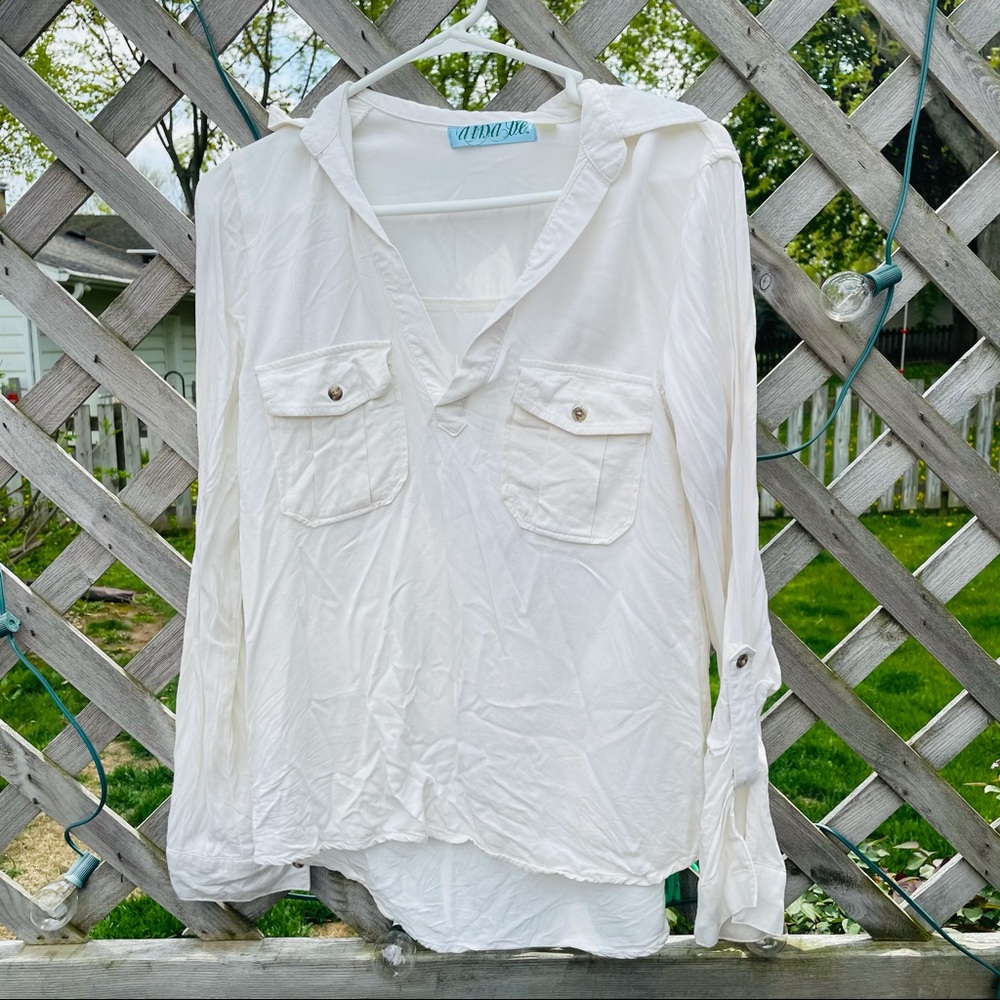 Francesca’s Top - Picture 2 of 5